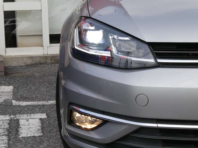 フォルクスワーゲン ゴルフ ＴＳＩ　コンフォートライン　テックエディション H30年 (関東) 99