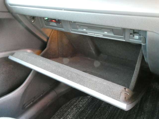 フォルクスワーゲン ゴルフ ＴＳＩ　コンフォートライン　テックエディション H30年 (関東) 99