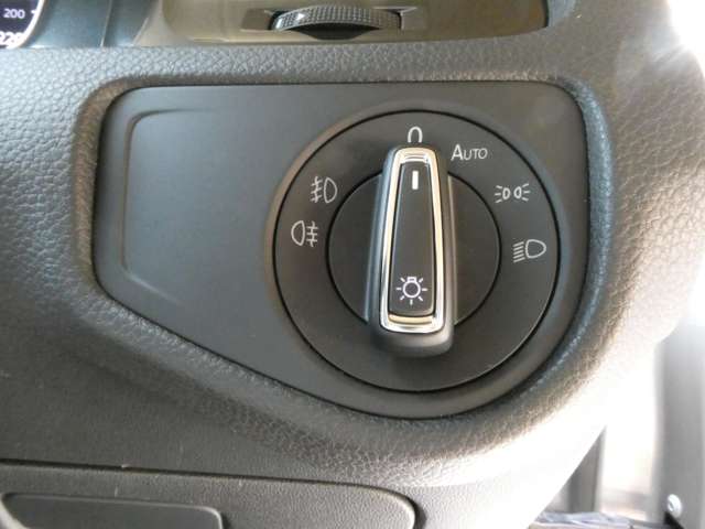 フォルクスワーゲン ゴルフ ＴＳＩ　コンフォートライン　テックエディション H30年 (関東) 99