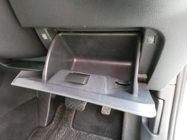 フォルクスワーゲン ゴルフ ＴＳＩ　コンフォートライン　テックエディション H30年 (関東) 99