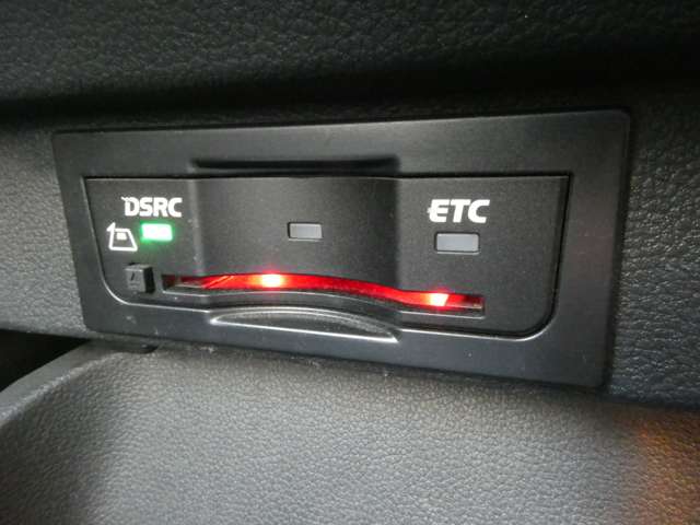 フォルクスワーゲン ゴルフトゥーラン ＴＳＩ　コンフォートライン H28年 (関東) 99