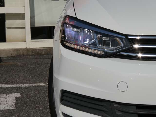 フォルクスワーゲン ゴルフトゥーラン ＴＳＩ　コンフォートライン H28年 (関東) 99