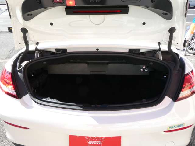 メルセデスベンツ Ｃクラスカブリオレ Ｃ１８０ スポーツ レザーエクスクルーシブパッケージ R1年 (関東) 99