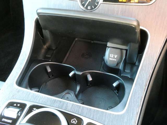 メルセデスベンツ Ｃクラスカブリオレ Ｃ１８０ スポーツ レザーエクスクルーシブパッケージ R1年 (関東) 99