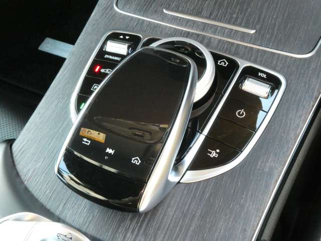 メルセデスベンツ Ｃクラスカブリオレ Ｃ１８０ スポーツ レザーエクスクルーシブパッケージ R1年 (関東) 99