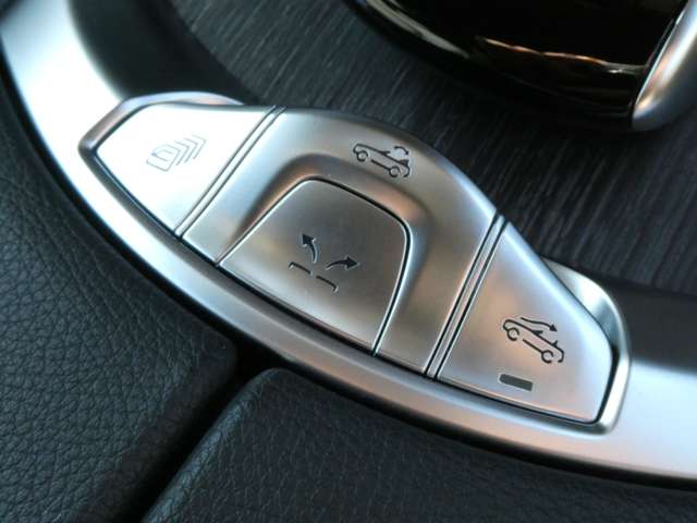 メルセデスベンツ Ｃクラスカブリオレ Ｃ１８０ スポーツ レザーエクスクルーシブパッケージ R1年 (関東) 99