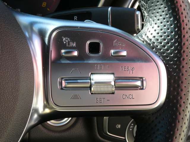 メルセデスベンツ Ｃクラスカブリオレ Ｃ１８０ スポーツ レザーエクスクルーシブパッケージ R1年 (関東) 99