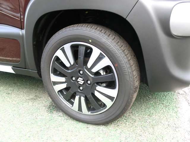 スズキ クロスビー １．０ ハイブリッド ＭＺ ブラウンアクセントパッケージ装着車 R7年 (関東) 99