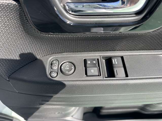 ホンダ Ｎ−ＶＡＮ ６６０ ファン R7年 (東海) 99