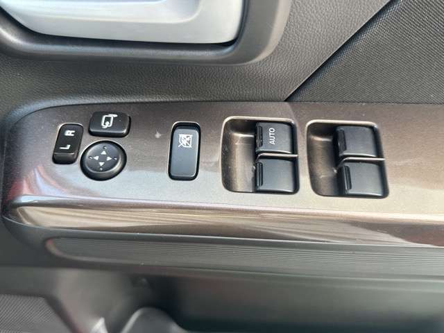 スズキ ワゴンＲ ６６０ カスタムＺ ハイブリッド ＺＸ R4年 (東海) 99