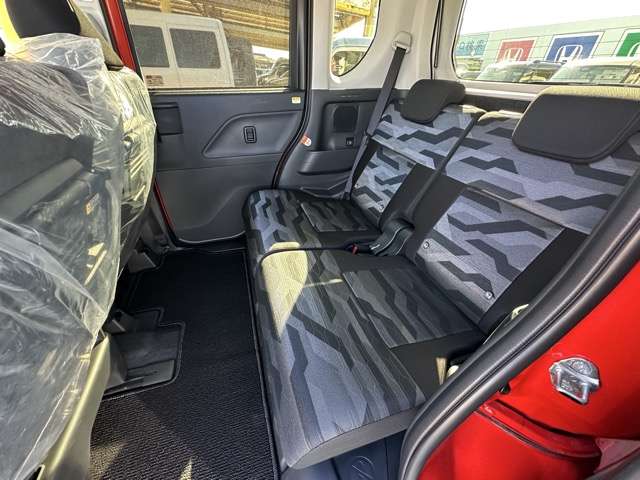 ダイハツ タント ６６０ ファンクロス R7年 (東海) 99