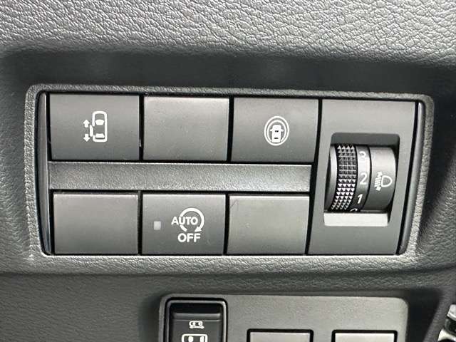 日産 ルークス ６６０ ハイウェイスターＸ R4年 (東海) 99