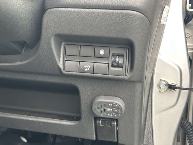 日産 デイズ ６６０ Ｘ R5年 (東海) 99