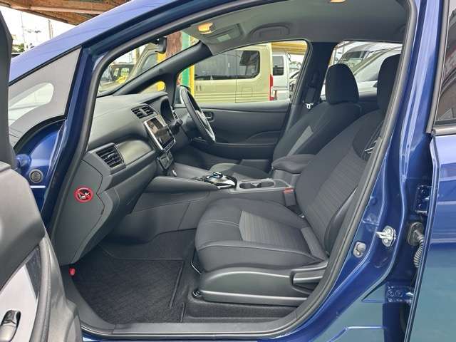 日産 リーフ Ｘ R6年 (東海) 99