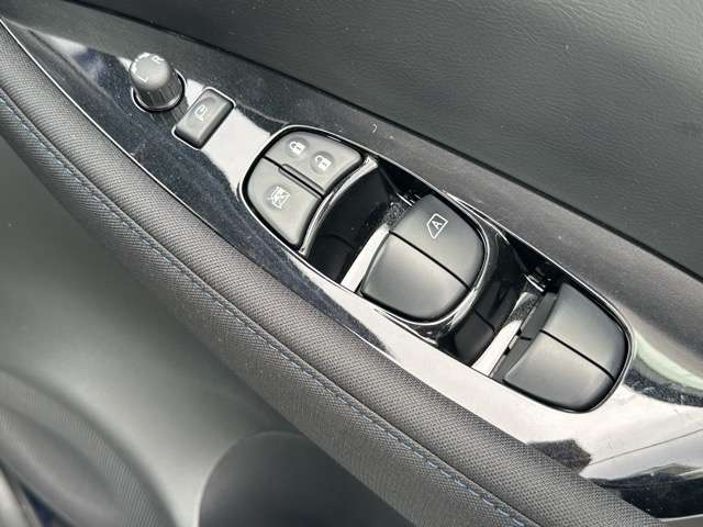 日産 リーフ Ｘ R6年 (東海) 99