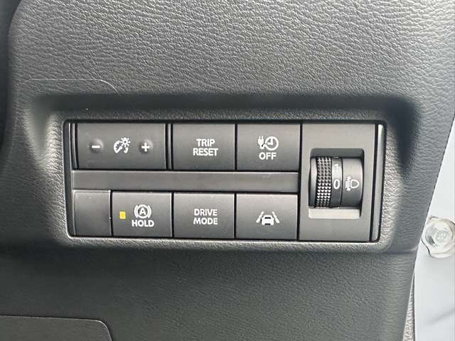 三菱 ｅＫクロス　ＥＶ Ｐ R4年 (東海) 99