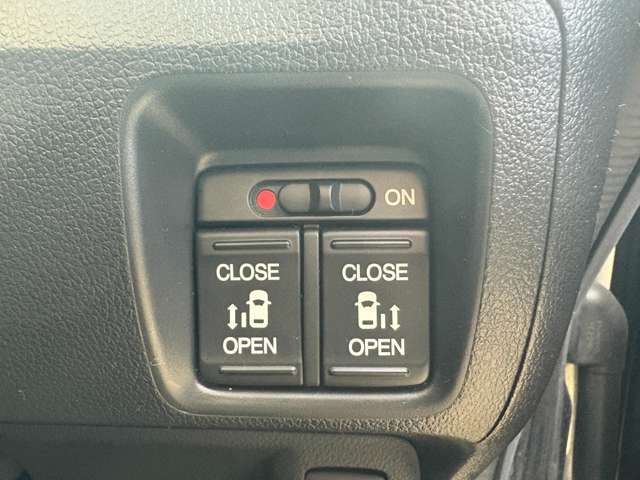 ホンダ Ｎ　ＢＯＸ ６６０ カスタムＧ ターボＳＳパッケージ ブラックスタイル H28年 (東北) 99