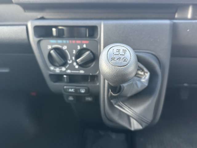 ダイハツ ハイゼットカーゴ ６６０ クルーズ R6年 (東海) 99