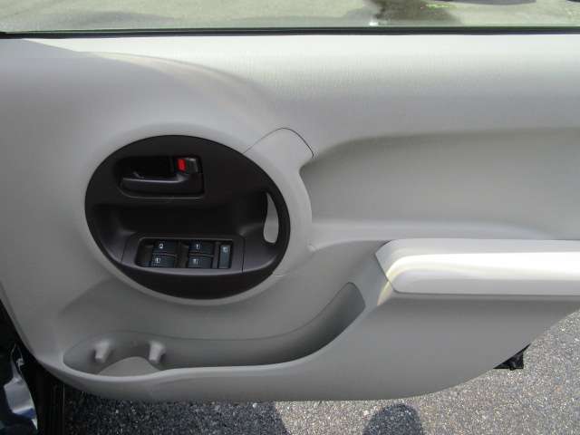 トヨタ パッソ １．０ Ｘ ユルリ H23年 (関東) 99