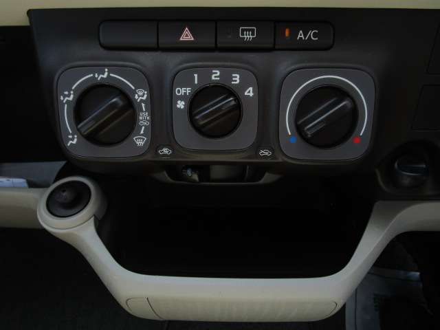 トヨタ パッソ １．０ Ｘ ユルリ H23年 (関東) 99