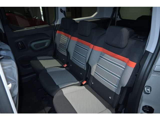 シトロエン ベルランゴ ＰＵＲＥＴＥＣＨ１３０ Ｓ＆Ｓ ＥＡＴ８ ＸＴＲ R6年 (関東) 99