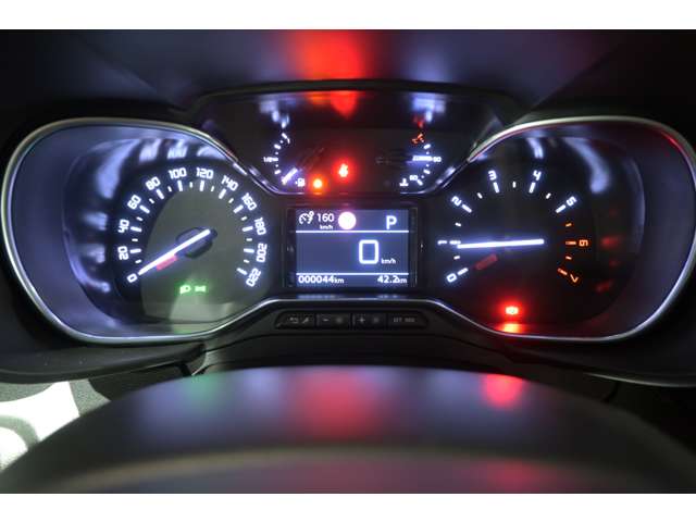 シトロエン ベルランゴ ＰＵＲＥＴＥＣＨ１３０ Ｓ＆Ｓ ＥＡＴ８ ＸＴＲ R6年 (関東) 99