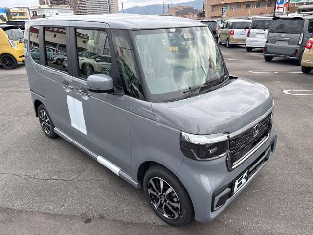 ホンダ Ｎ　ＢＯＸ カスタム ６６０ コーディネートスタイル モノトーン R6年 (近畿) 99