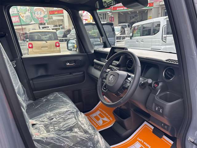 ホンダ Ｎ　ＢＯＸ カスタム ６６０ コーディネートスタイル モノトーン R6年 (近畿) 99