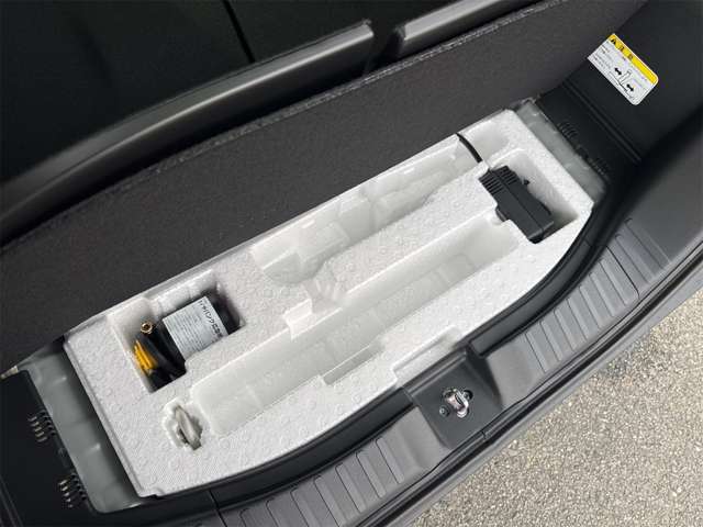 ホンダ Ｎ　ＢＯＸ カスタム ６６０ コーディネートスタイル モノトーン R6年 (近畿) 99