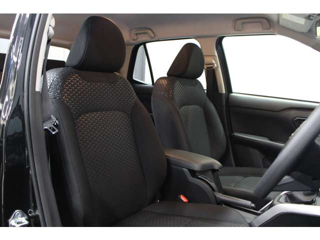 トヨタ ライズ １．０ Ｘ ４ＷＤ R6年 (北海道) 99