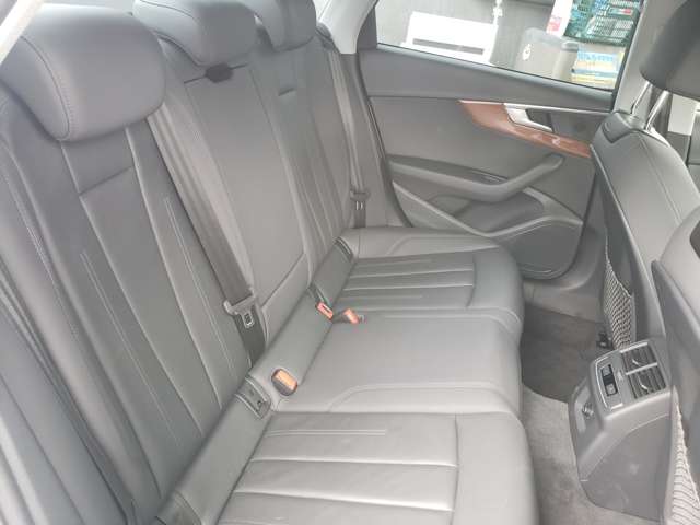 アウディ Ａ４ ３５ ＴＤＩ アドバンスト ディーゼルターボ R3年 (東北) 99