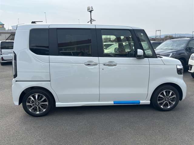 ホンダ Ｎ　ＢＯＸ カスタム ６６０ R7年 (近畿) 99
