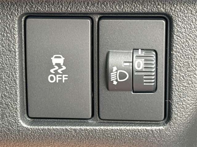 ホンダ Ｎ　ＢＯＸ カスタム ６６０ R7年 (近畿) 99