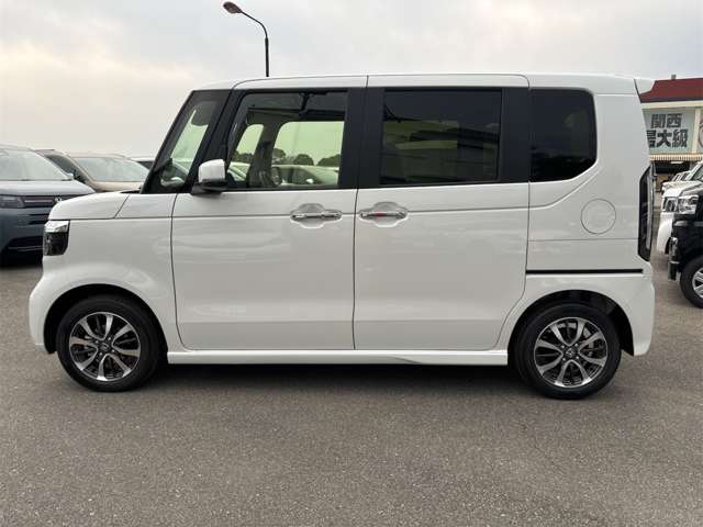 ホンダ Ｎ　ＢＯＸ カスタム ６６０ R7年 (近畿) 99