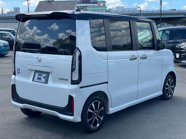 ホンダ Ｎ　ＢＯＸ カスタム ６６０ コーディネートスタイル ２トーン R6年 (近畿) 99