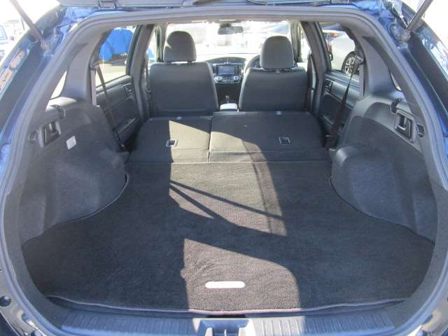 トヨタ カローラフィールダー　ハイブリッド １．５ ハイブリッド Ｇ Ｗ×Ｂ H30年 (関東) 99