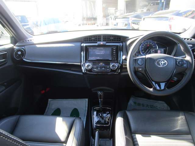 トヨタ カローラフィールダー　ハイブリッド １．５ ハイブリッド Ｇ Ｗ×Ｂ H30年 (関東) 99