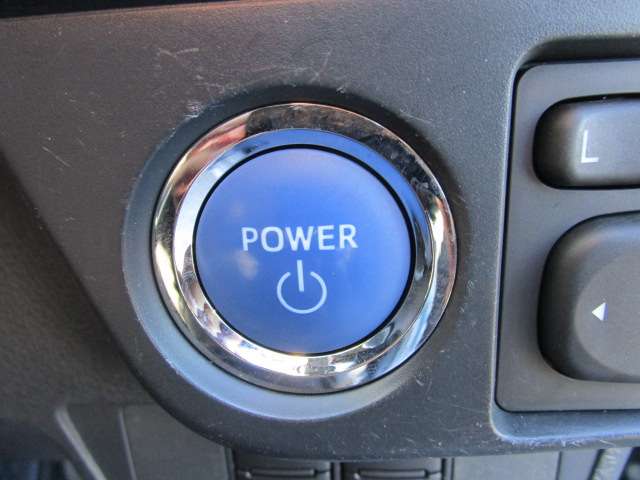 トヨタ カローラフィールダー　ハイブリッド １．５ ハイブリッド Ｇ Ｗ×Ｂ H30年 (関東) 99