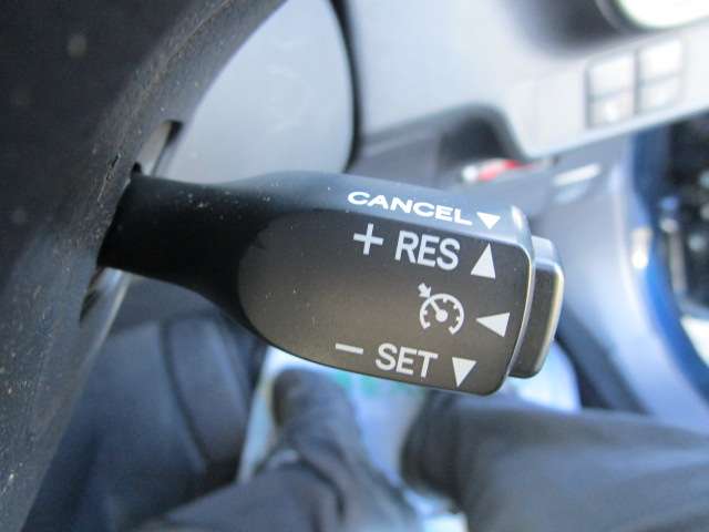 トヨタ カローラフィールダー　ハイブリッド １．５ ハイブリッド Ｇ Ｗ×Ｂ H30年 (関東) 99