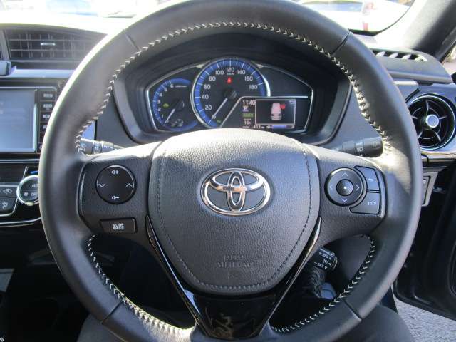 トヨタ カローラフィールダー　ハイブリッド １．５ ハイブリッド Ｇ Ｗ×Ｂ H30年 (関東) 99