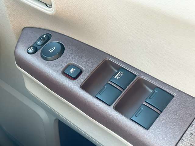 ホンダ ライフ ６６０ パステル H22年 (九州・沖縄) 99