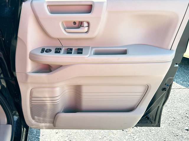 ホンダ Ｎ　ＢＯＸ ６６０ Ｇ ホンダセンシング R1年 (九州・沖縄) 99