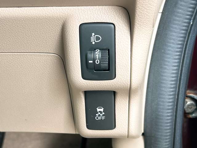 ホンダ Ｎ　ＢＯＸ ６６０ Ｇ Ｌパッケージ H26年 (九州・沖縄) 99