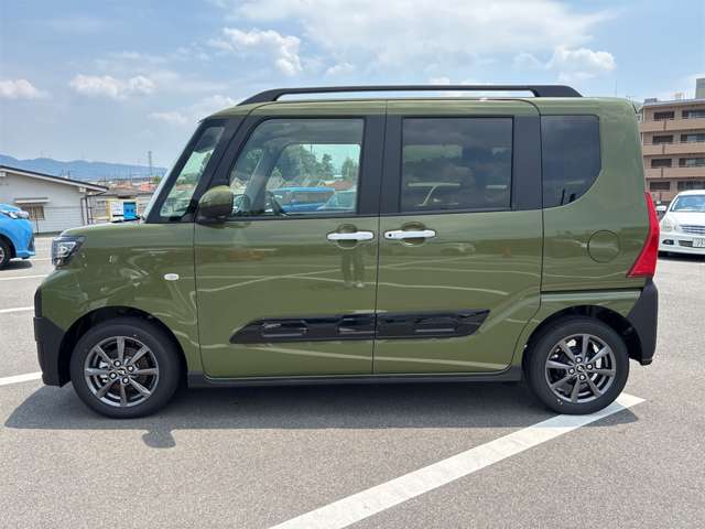 ダイハツ タント ６６０ ファンクロス R6年 (近畿) 99