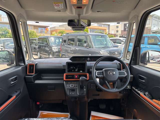 ダイハツ タント ６６０ ファンクロス R6年 (近畿) 99