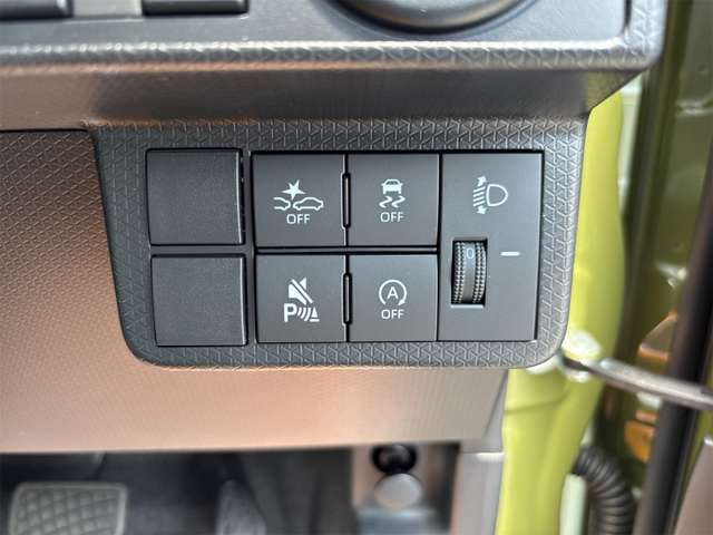 ダイハツ タント ６６０ ファンクロス R6年 (近畿) 99