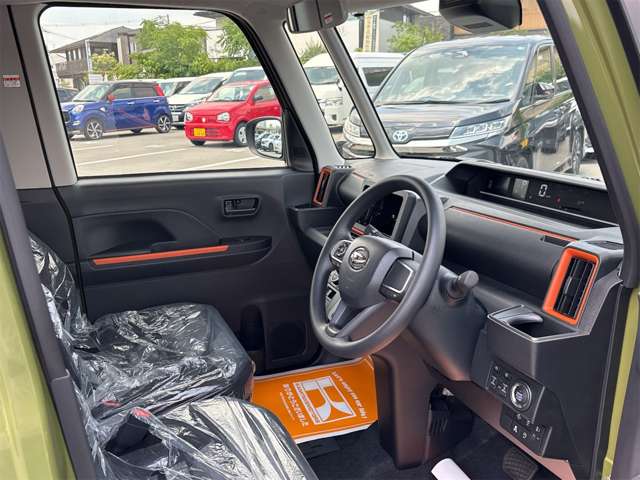 ダイハツ タント ６６０ ファンクロス R6年 (近畿) 99