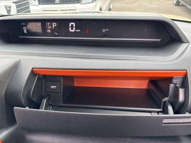 ダイハツ タント ６６０ ファンクロス R6年 (近畿) 99