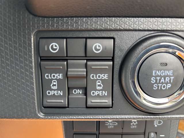 ダイハツ タント ６６０ ファンクロス R6年 (近畿) 99