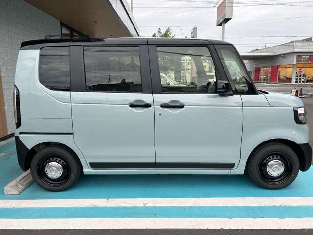 ホンダ Ｎ　ＢＯＸ ジョイ ６６０ ２トーン R7年 (東海) 99